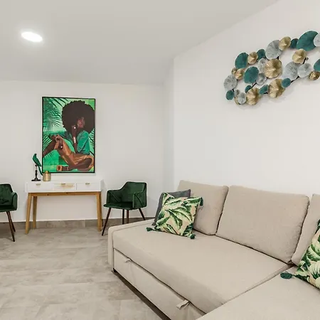 Modern Steps From The Apartamento *